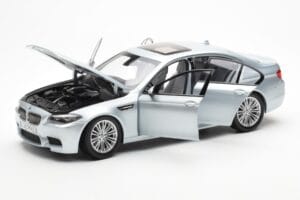 BMW M5 F10 Silverstone Sidabrinis Paragon 1:18 80432186353 Metalas - nuotrauka 2 iš 8