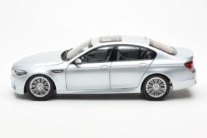 BMW M5 F10 Silverstone Sidabrinis Paragon 1:18 80432186353 Metalas - nuotrauka 4 iš 8