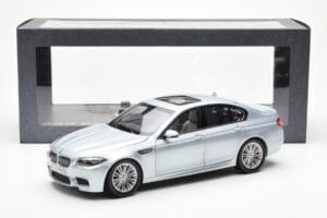 BMW M5 F10 Silverstone Sidabrinis Paragon 1:18 80432186353 Metalas - nuotrauka 8 iš 8