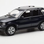 BMW X5 4.4i E53 Tamsiai Mėlynas Kyosho 1:18