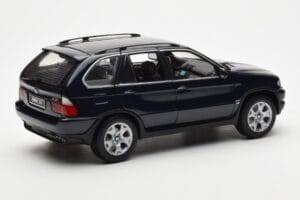 BMW X5 4.4i E53 Tamsiai Mėlynas Kyosho 1:18 08521DB Metalas - nuotrauka 3 iš 8