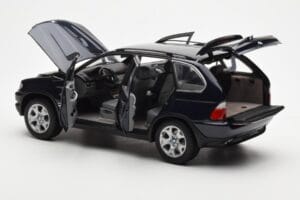 BMW X5 4.4i E53 Tamsiai Mėlynas Kyosho 1:18 08521DB Metalas - nuotrauka 5 iš 8