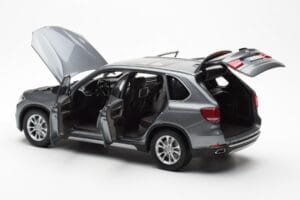 BMW X5 F15 Space Pilkas Paragon 1:18 80432318988 Metalas - nuotrauka 5 iš 8