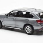 BMW X5 F15 Space Pilkas Paragon 1:18 - image 7 of 8