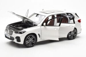 BMW X5 G05 Baltas Paragon 1:18 80432450996 Metalas - nuotrauka 2 iš 8