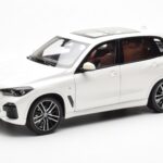 BMW X5 G05 Baltas Paragon 1:18