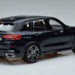 BMW X5 G05 Mėlynas Norev 1:18 183283 Metalas - image 3 of 7