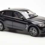 BMW X6 M F86 Sapphire Juodas Metallic Norev 1:18 - image 6 of 8