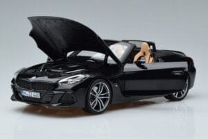 BMW Z4 G29 Juodas Metalinis Norev 1:18 183272 Metalas - nuotrauka 2 iš 7