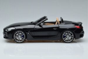 BMW Z4 G29 Juodas Metalinis Norev 1:18 183272 Metalas - nuotrauka 4 iš 7