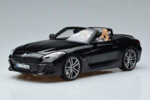 BMW Z4 G29 Juodas Metalinis Norev 1:18 183272 Metalas