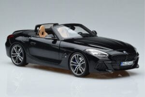BMW Z4 G29 Juodas Metalinis Norev 1:18 183272 Metalas - nuotrauka 5 iš 7