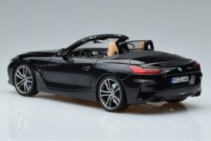 BMW Z4 G29 Juodas Metalinis Norev 1:18 183272 Metalas - nuotrauka 6 iš 7