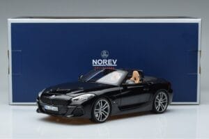 BMW Z4 G29 Juodas Metalinis Norev 1:18 183272 Metalas - nuotrauka 7 iš 7