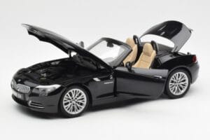 BMW Z4 E89 Spider Juodas Metalinis Kyosho 1:18 08771BK Metalas - nuotrauka 2 iš 9