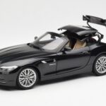 BMW Z4 E89 Spider Juodas Metalinis Kyosho 1:18 - image 3 of 9