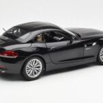 BMW Z4 E89 Spider Juodas Metalinis Kyosho 1:18 - image 4 of 9