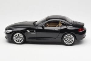 BMW Z4 E89 Spider Juodas Metalinis Kyosho 1:18 08771BK Metalas - nuotrauka 5 iš 9