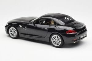 BMW Z4 E89 Spider Juodas Metalinis Kyosho 1:18 08771BK Metalas - nuotrauka 8 iš 9