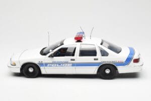 Chevrolet Caprice Sebring Policija UT Models 1:18 21029 Metalas - nuotrauka 3 iš 6