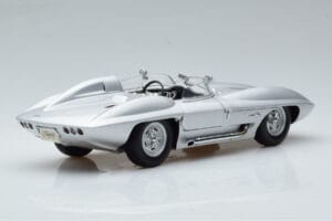 Chevrolet Corvette C1 Stingray Concept AUTOart 1:18 71000 Metalas - nuotrauka 3 iš 8