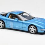 Chevrolet Corvette C5 Mėlynas Metalinis UT Models 1:18 - image 4 of 6