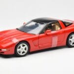 Chevrolet Corvette C5 Hardtop Raudonas UT Models 1:18