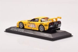 Chevrolet Corvette C5R #3 O. Gavin / J. O'Connell / R. Fellows Sebring 12 Hours 2003 Minichamps 1:43 400031403 Metalas - nuotrauka 3 iš 4