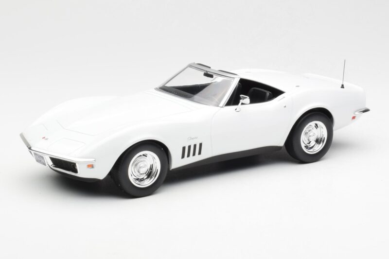 Chevrolet Corvette C3 Kabrioletas Can-Am Baltas Norev 1:18