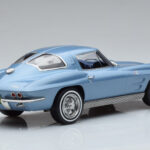 Chevrolet Corvette C2 Sting Ray Mėlynas Norev 1:18 - image 2 of 6