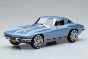 Chevrolet Corvette C2 Sting Ray Mėlynas Norev 1:18