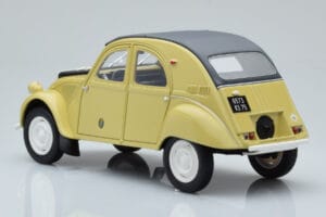 Citroen 2CV Sahara Geltonas Otto 1:18 OT1027 Derva - nuotrauka 5 iš 6