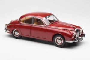 Daimler 250 V8 Raudonas Paragon 1:18 PA-98312 Metalas - nuotrauka 6 iš 8
