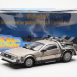 DeLorean DMC-12 Time Machine Back to the Future Sidabrinis Sun Star 1:18 - image 2 of 8