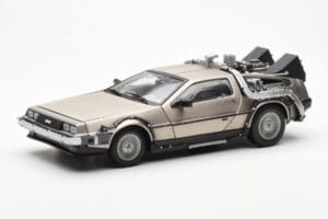 DeLorean DMC-12 Time Machine Back to the Future Sidabrinis Sun Star 1:18
