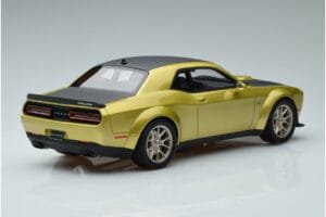 Dodge Challenger R/T Scat Pack Widebody 50-mečio Jubiliejus GT Spirit 1:18 GT411 Derva - nuotrauka 2 iš 6