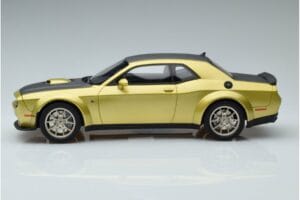 Dodge Challenger R/T Scat Pack Widebody 50-mečio Jubiliejus GT Spirit 1:18 GT411 Derva - nuotrauka 3 iš 6