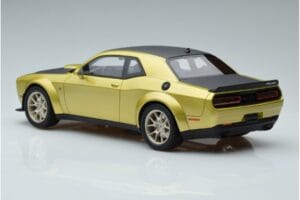 Dodge Challenger R/T Scat Pack Widebody 50-mečio Jubiliejus GT Spirit 1:18 GT411 Derva - nuotrauka 5 iš 6