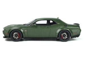 Dodge Challenger R/T SCAT Pack Widebody Žalias GT Spirit 1:18 GT815 Derva - nuotrauka 3 iš 5