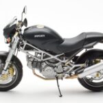 Ducati Monster M900 Juodas Minichamps 1:12