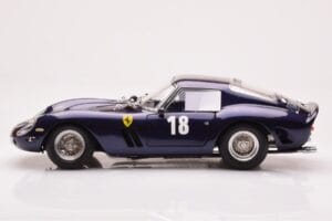 Ferrari 250 GTO Monterey Historic Races Laguna Seca 2004 CMC 1:18 M-255 Metalas - nuotrauka 3 iš 7