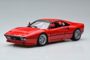 Ferrari 288 GTO Raudonas Hot Wheels 1:18