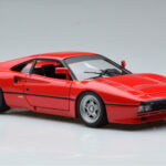 Ferrari 288 GTO Raudonas Hot Wheels 1:18 - image 5 of 10