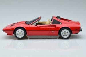 Ferrari 308 GTS QV Magnum PI GT Spirit 1:18 GT368 Derva - nuotrauka 3 iš 6