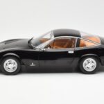 Ferrari 365 GTC4 Juodas KK-Scale 1:18 - image 3 of 6