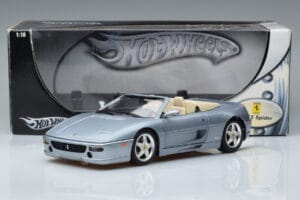 Ferrari F355 Spider Hot Wheels 1:18 23907 Metalas - nuotrauka 7 iš 7