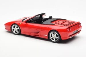 Ferrari F355 Spider Raudonas GT Spirit 1:18 GT453 Derva - nuotrauka 5 iš 6