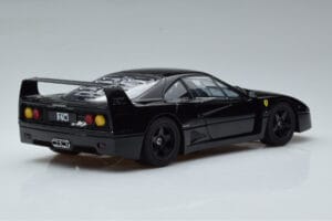 Ferrari F40 Lightweight Juodas Kyosho 1:18 08412BK Metalas - nuotrauka 3 iš 12