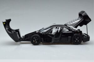 Ferrari F40 Lightweight Juodas Kyosho 1:18 08412BK Metalas - nuotrauka 4 iš 12