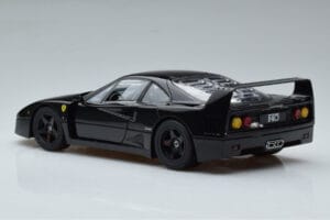 Ferrari F40 Lightweight Juodas Kyosho 1:18 08412BK Metalas - nuotrauka 7 iš 12